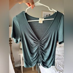 Live in the moment top